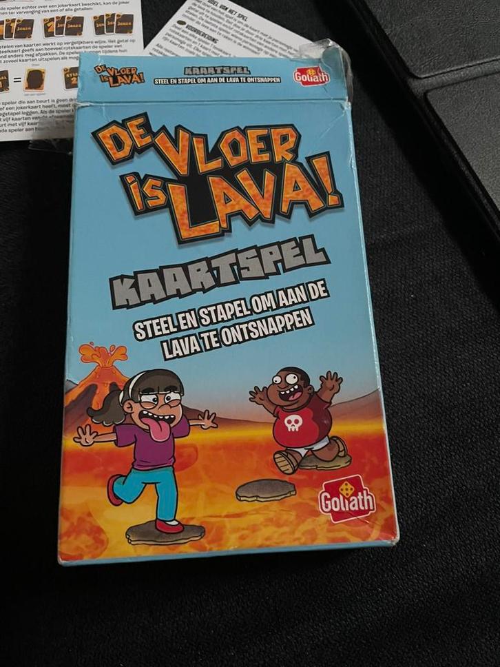 De Vloer Is Lava Pocket Editie NL, Hobby en Vrije tijd, Gezelschapsspellen | Kaartspellen, Zo goed als nieuw, Ophalen of Verzenden