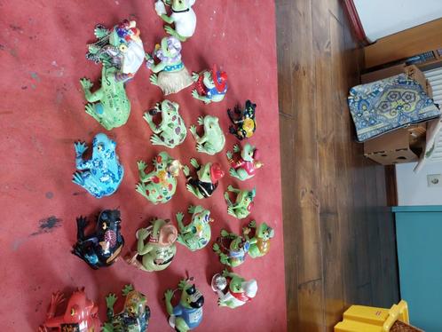 Grote collectie porseleinen kikkers van het merk Fanciful fr, Verzamelen, Beelden en Beeldjes, Gebruikt, Dier, Ophalen of Verzenden