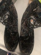 Feestelijke laarsjes maat 38 uit Italië met strass fluweel, Kleding | Dames, Ophalen of Verzenden, Zo goed als nieuw, Overige kleuren