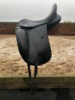 kentaur afrodite dressuur zadel 17,inch, Dieren en Toebehoren, Ophalen of Verzenden, Zo goed als nieuw, Dressuur