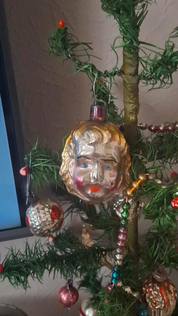 Oude kerstbal, Ajeko groot hoofdje., Antiek en Kunst, Curiosa en Brocante, Ophalen of Verzenden