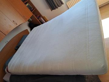 Matras 160x200 beschikbaar voor biedingen