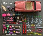 Barbie Roze Auto + Schoenen en veel meer Onderdelen, Verzamelen, Ophalen, Zo goed als nieuw, Accessoires