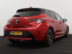 Toyota Corolla 1.8 Hybrid Excutive Limited | Navigatie | Cam, 12 maanden, 450 kg, Gebruikt, 4 cilinders