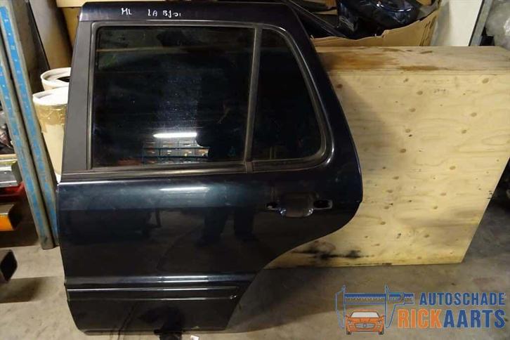 Links achter portier Mercedes Benz ML W163 bouwjaar 2002, Auto-onderdelen, Carrosserie en Plaatwerk, Deur, Mercedes-Benz, Gebruikt