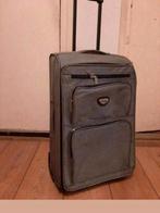 Te koop! BUL-AGGI merk reiskoffer/Baggage., Ophalen, Zo goed als nieuw, Hard kunststof, 70 cm of meer