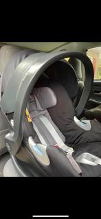Autostoel Cybex Aton Q met isofix en zonnekap, Kinderen en Baby's, Autostoeltjes, Overige merken, 0 t/m 13 kg, Gebruikt, Slaapstand