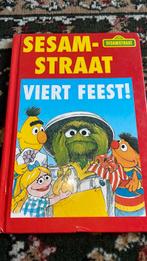 Sesamstraat viert feest, Ophalen of Verzenden, Zo goed als nieuw