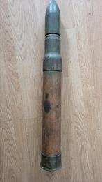 Houten oefen dummy granaat (1), Ophalen