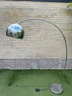 Mooie vloerlamp, Bijenkorf. Gebruikt, maar werkt prima!, Huis en Inrichting, Lampen | Vloerlampen, Ophalen, Gebruikt, 150 tot 200 cm