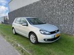 Volkswagen Golf 1.4 TSI Trendline AUTOMAAT, Gebruikt, 4 cilinders, 650 kg, 1216 kg