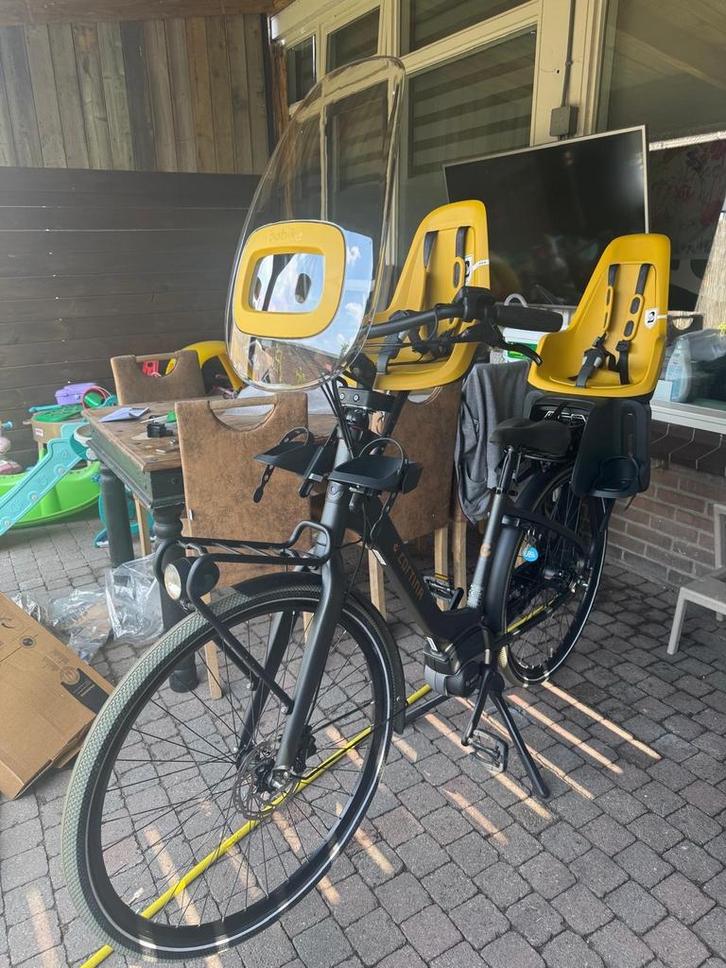 Fietsstoeltjes + Windscherm - Nieuw!, Fietsen en Brommers, Fietsaccessoires | Fietsstoeltjes, Nieuw, Ophalen