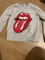 H&M sweater grijs Rolling Stones maat 122-128, Gebruikt, Verzenden, Jongen of Meisje, Trui of Vest