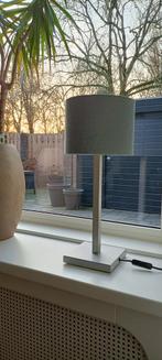 Twee vensterbank- / tafel lampen, Ophalen, Gebruikt, Grijs, Rond