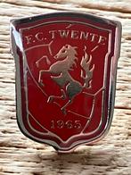 FC Twente pin, Ophalen of Verzenden, Zo goed als nieuw, Sport, Speldje of Pin