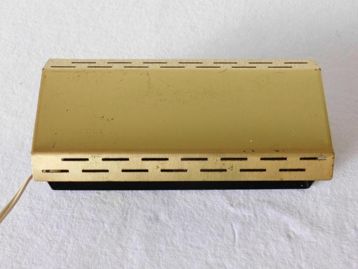 Vintage bedlampje met gaatjes in goud - zwart, wandlampje, o, Verzamelen, Retro, Huis en Inrichting, Ophalen of Verzenden