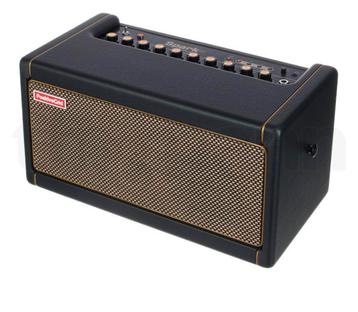 Positive grid spark 40 met tas beschikbaar voor biedingen