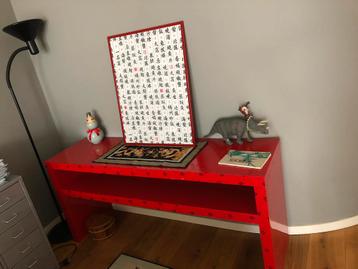 ️RODE BIJZET TAFEL - HELAAS NIET GRATIS - RODE SIDE TABLE️ beschikbaar voor biedingen