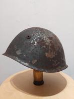 original italian m33 helmet ww2, Verzamelen, Militaria | Tweede Wereldoorlog, Ophalen of Verzenden, Landmacht, Duitsland