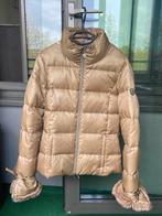 Armani dames winterjas maat S (nieuwstaat weinig gedragen), Kleding | Dames, Jassen | Winter, Beige, Ophalen of Verzenden, Zo goed als nieuw