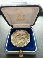 WWF Zilveren Penning 1976 - Save the Oceans, Postzegels en Munten, Penningen en Medailles, Verzenden, Zilver, Buitenland