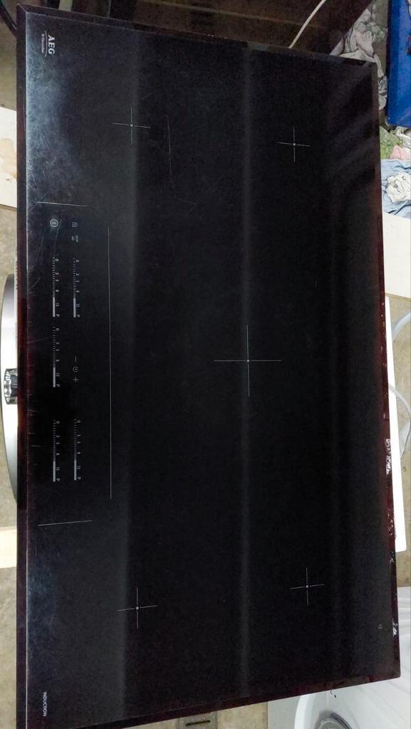 Aeg inductieplaat 
Model: HK955420F-B, Witgoed en Apparatuur, Kookplaten, Zo goed als nieuw, Inbouw, Inductie, 4 kookzones, Ophalen