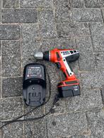 Accuboormachine Black & Decker HP126F3 oranje, Boormachine, Gebruikt, Variabele snelheid, Ophalen of Verzenden