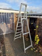 Altrex falco 7 treden trap, Doe-het-zelf en Verbouw, Ladders en Trappen, Ophalen, Zo goed als nieuw, Minder dan 2 meter