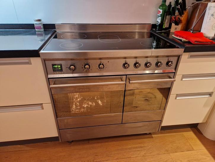 Smeg Oven 90cm - Ruime Kookruimte!, Witgoed en Apparatuur, Fornuizen, Gebruikt, Vrijstaand, Keramisch, 5 kookzones of meer, 90 tot 95 cm