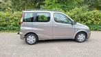 Toyota Yaris Verso 1.5 16V Vvti Linea SOL 2003 Grijs, Auto's, Voorwielaandrijving, 4 cilinders, Yaris Verso, Origineel Nederlands