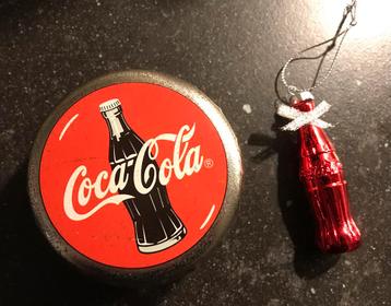Coca Cola blikje plus kerstbal beschikbaar voor biedingen