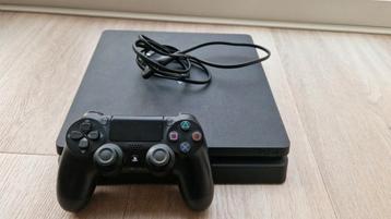 Playstation 4 Slim  beschikbaar voor biedingen