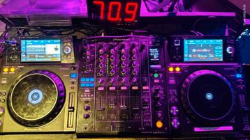 Pioneer dj set  beschikbaar voor biedingen