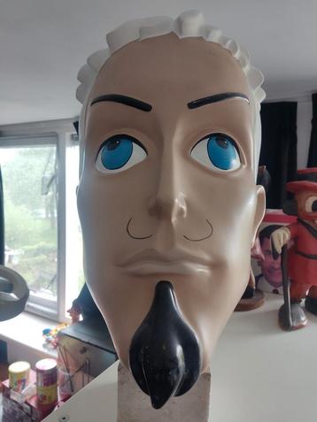 Groot stripfiguur hoofd beschikbaar voor biedingen