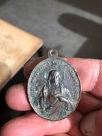 Regileuse hanger, Verzamelen, Religie, Ophalen of Verzenden, Zo goed als nieuw, Sieraad