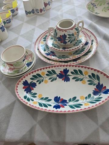 Boerenbont Servies - Nalatenschap beschikbaar voor biedingen