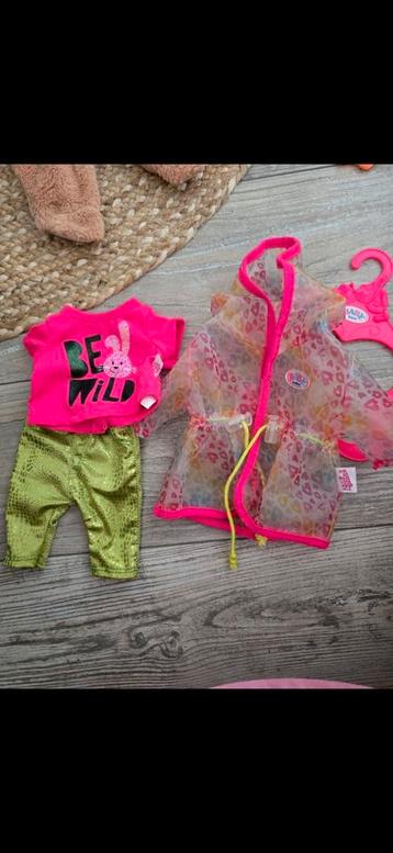 Baby born beschikbaar voor biedingen