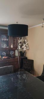 Stijlvolle staande lamp met gehaakt overtrek, Ophalen