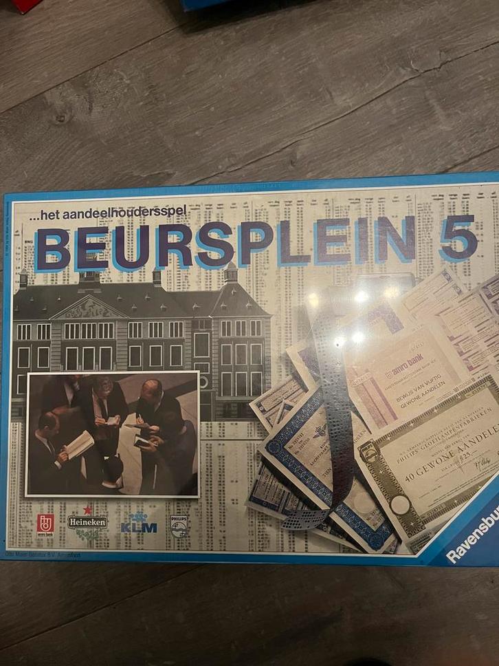 Nieuw Beursplein 5 - Het Aandeelhoudersspel, Hobby en Vrije tijd, Gezelschapsspellen | Bordspellen, Nieuw, Drie of vier spelers