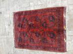 Oud rood kleed., Ophalen