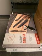 Royal Swiss Messenset - Nieuw in doos!, Huis en Inrichting, Keuken | Bestek, ., Nieuw, Ophalen of Verzenden, .