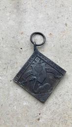 Medaille  schaatsen. Elfmerentocht wedstrijd. VVV Langweer., Ophalen of Verzenden, Overige materialen