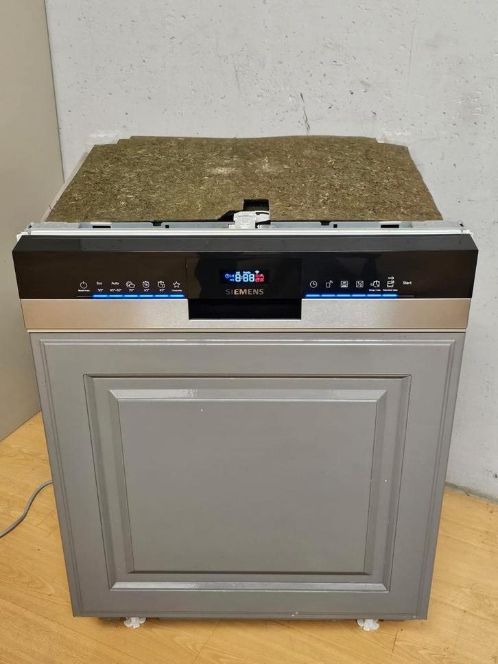 Luxe Siemens ( half geïntegreerde ) inbouw vaatwasser, WiFi, Witgoed en Apparatuur, Vaatwasmachines, Zo goed als nieuw, Inbouw