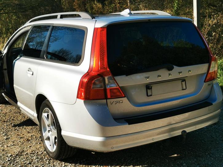 Weinig km Volvo V70 2.5T automaat 2008 160k km, Auto's, Volvo, Particulier, Ophalen