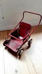 Oude poppenwagen donker rood., Antiek en Kunst, Ophalen