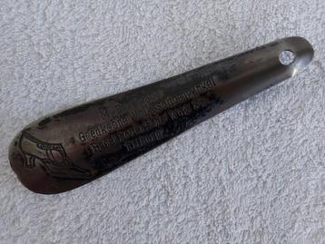 Vintage gereedschap beschikbaar voor biedingen