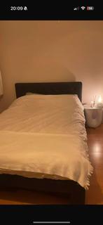 Bedframe met m-line matras, Huis en Inrichting, Slaapkamer | Boxsprings, Ophalen, Gebruikt, Zwart, Tweepersoons