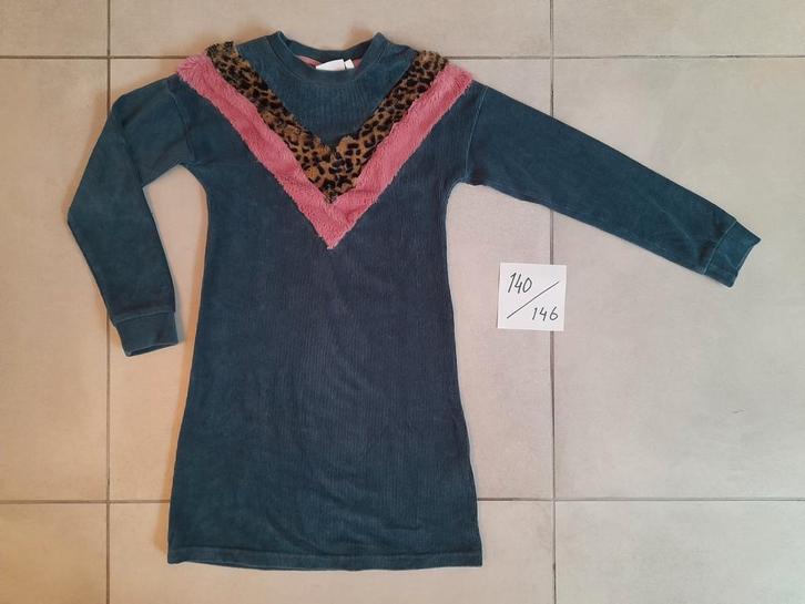 Lekker warme jurk. Maat 140 / 146., Kinderen en Baby's, Kinderkleding | Maat 140, Zo goed als nieuw, Meisje, Jurk of Rok, Ophalen of Verzenden