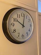 IKEA Bravur Wandklok - Stijlvol en Tijdloos, Ophalen, Zo goed als nieuw, Analoog, Wandklok