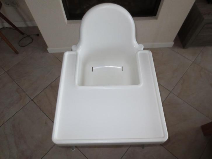 Ikea kinderstoel Antilop, Kinderen en Baby's, Kinderstoelen, Zo goed als nieuw, Overige typen, Aanschuifbaar, Afneembaar eetblad